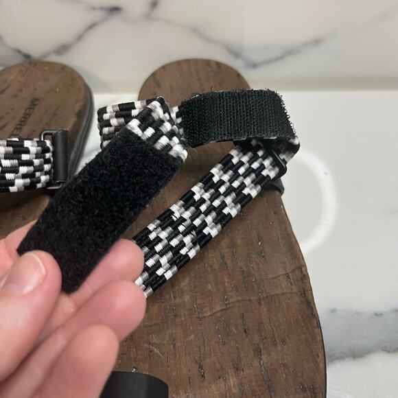 Merrell Women's Black White Woven Casual Hiking Around Town Sunvue Sandals Sz 8 - Picture 4 of 7